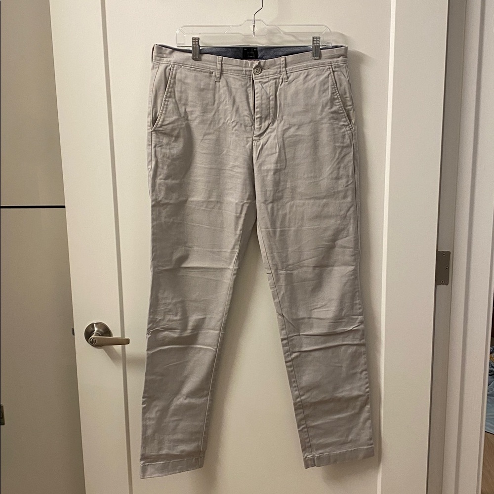 J. Crew light gray 770 straight stretch Chino Pants